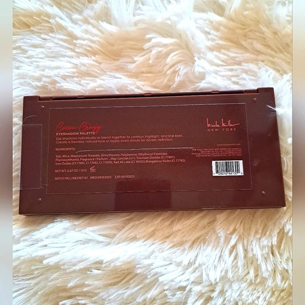 Nicole Miller New York Eyeshadow Palette Cocoa Crazy